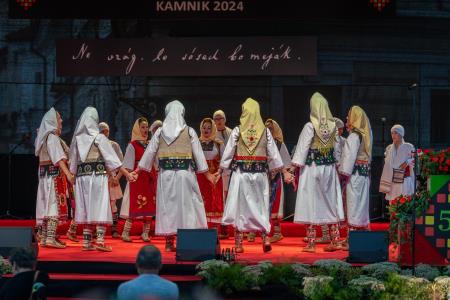 Veselo razpoloženje tudi na drugi festivalski dan Dnevov narodnih noš in oblačilne dediščine v Kamniku (38)